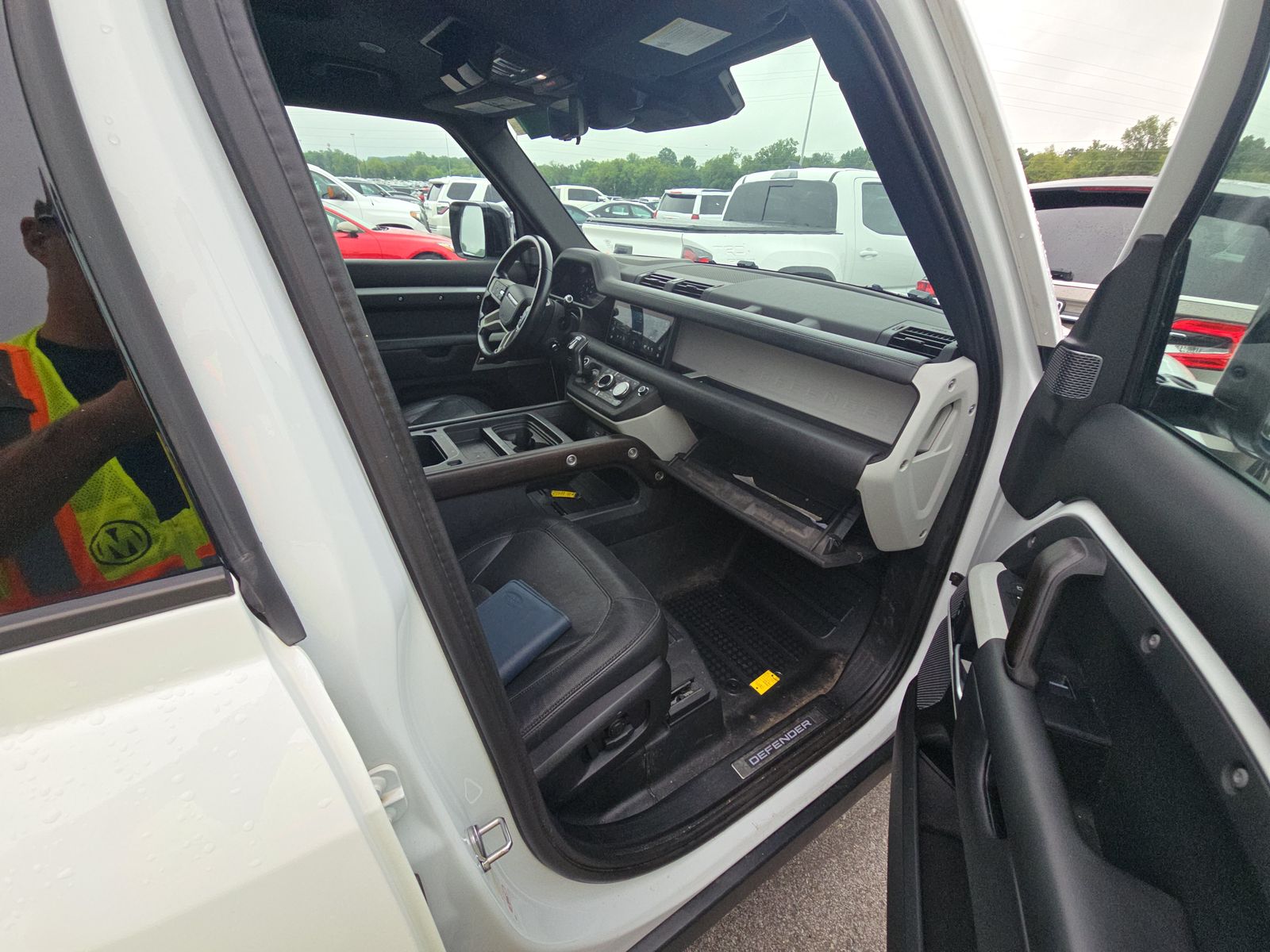 2021 Land Rover Defender 110 X-Dynamic HSE AWD