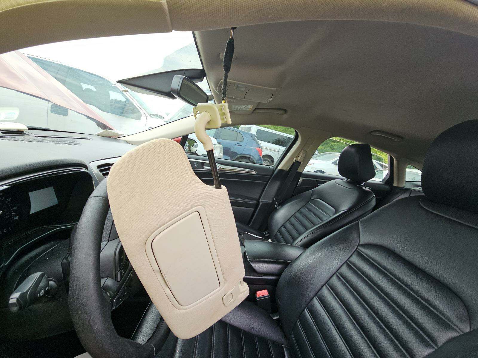 2020 Ford Fusion SEL FWD