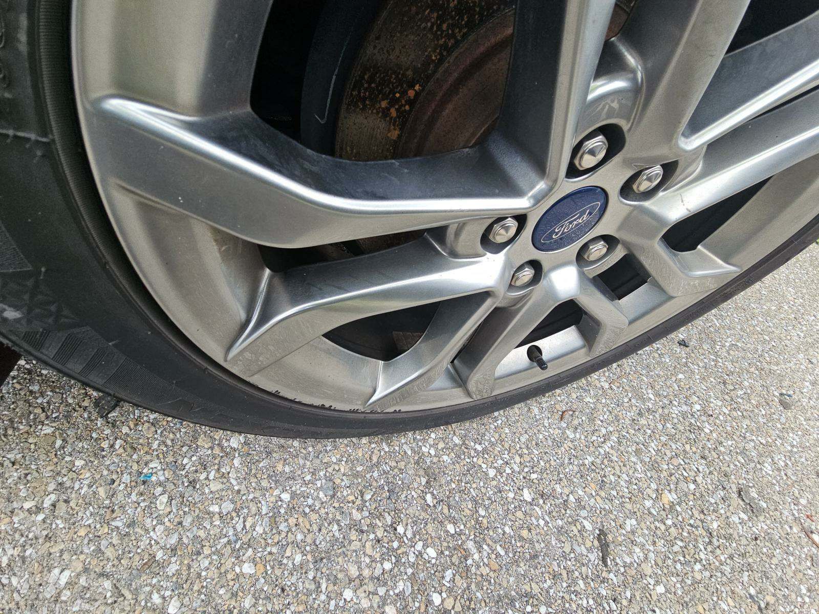 2020 Ford Fusion SEL FWD