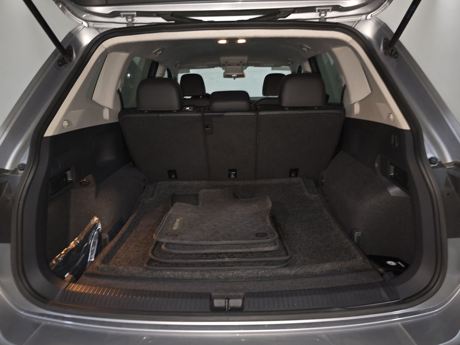 2020 Volkswagen Tiguan 2.0T SE AWD