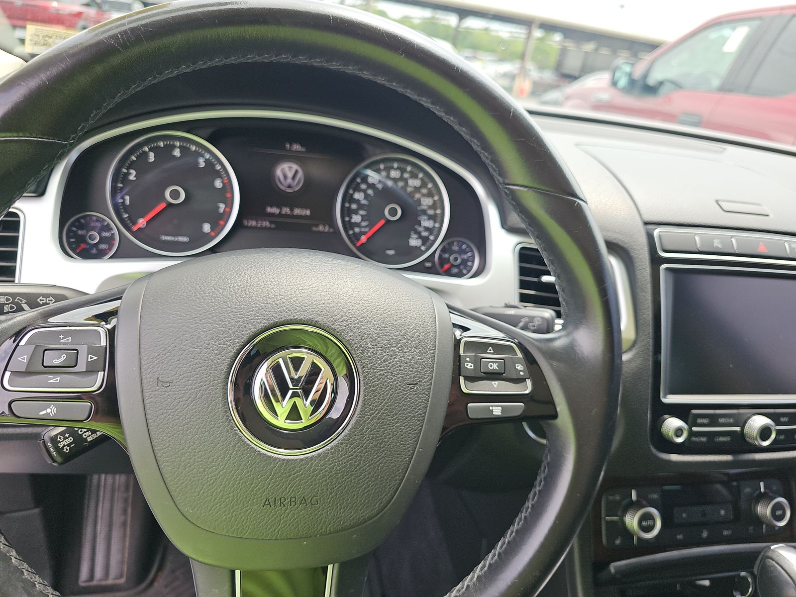 2016 Volkswagen Touareg 3.6L Lux AWD