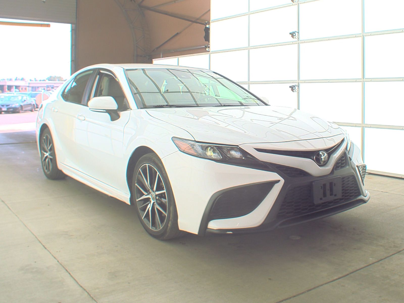 2022 Toyota Camry SE FWD