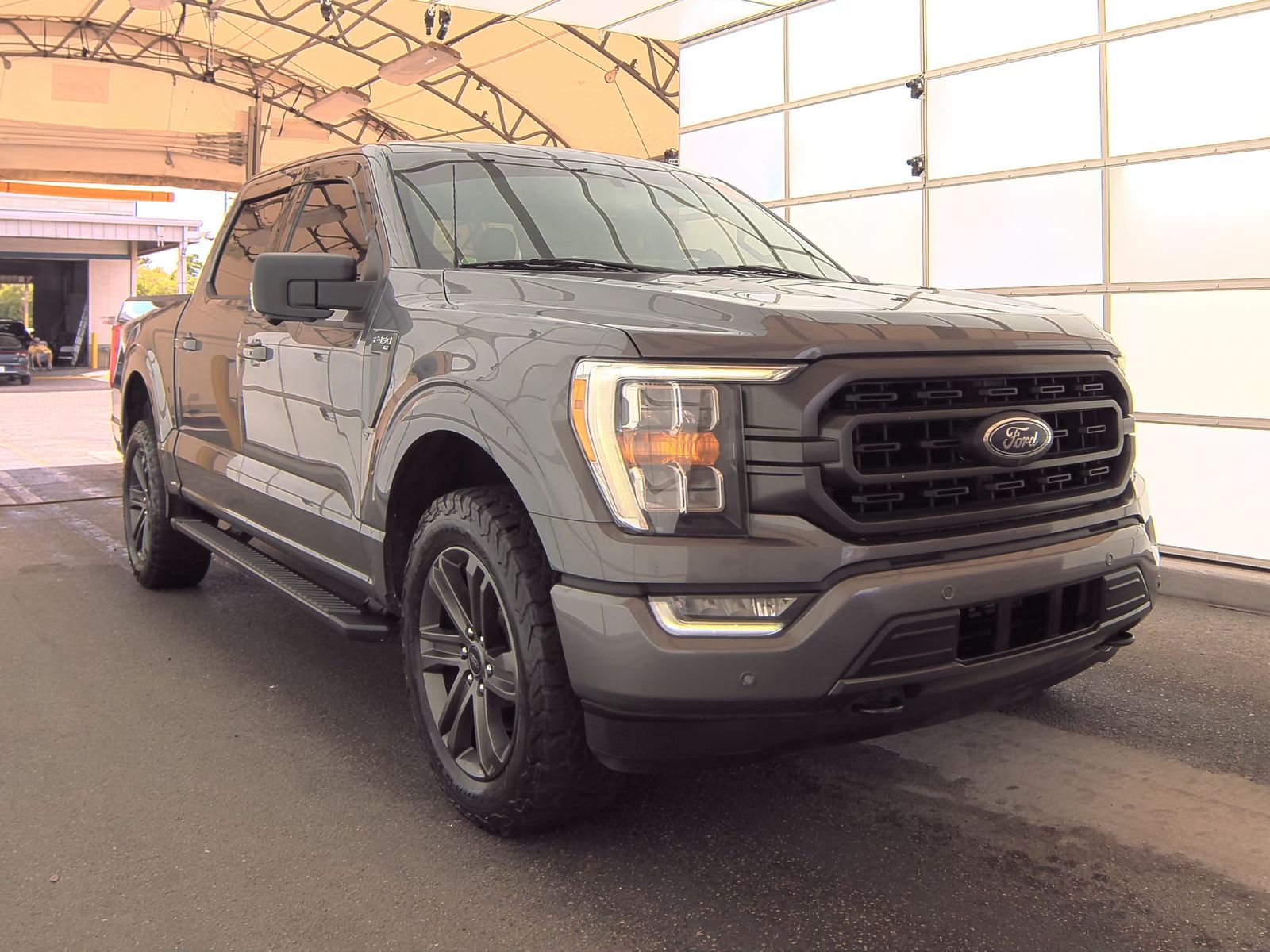 2021 Ford F-150 XLT AWD