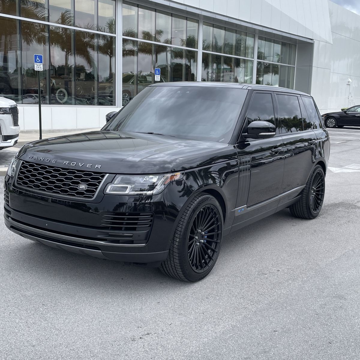 2018 Land Rover Range Rover Supercharged LWB