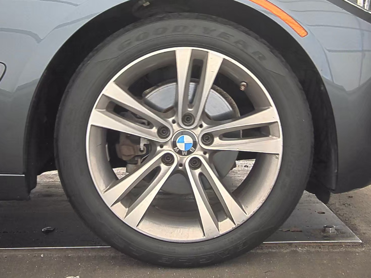 2018 BMW 3 Series 330i xDrive AWD