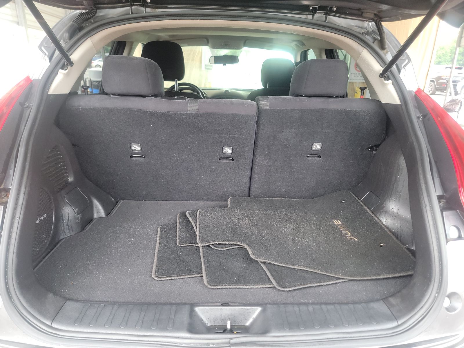 2013 Nissan JUKE SV AWD