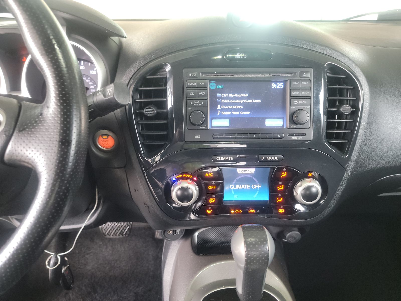 2013 Nissan JUKE SV AWD