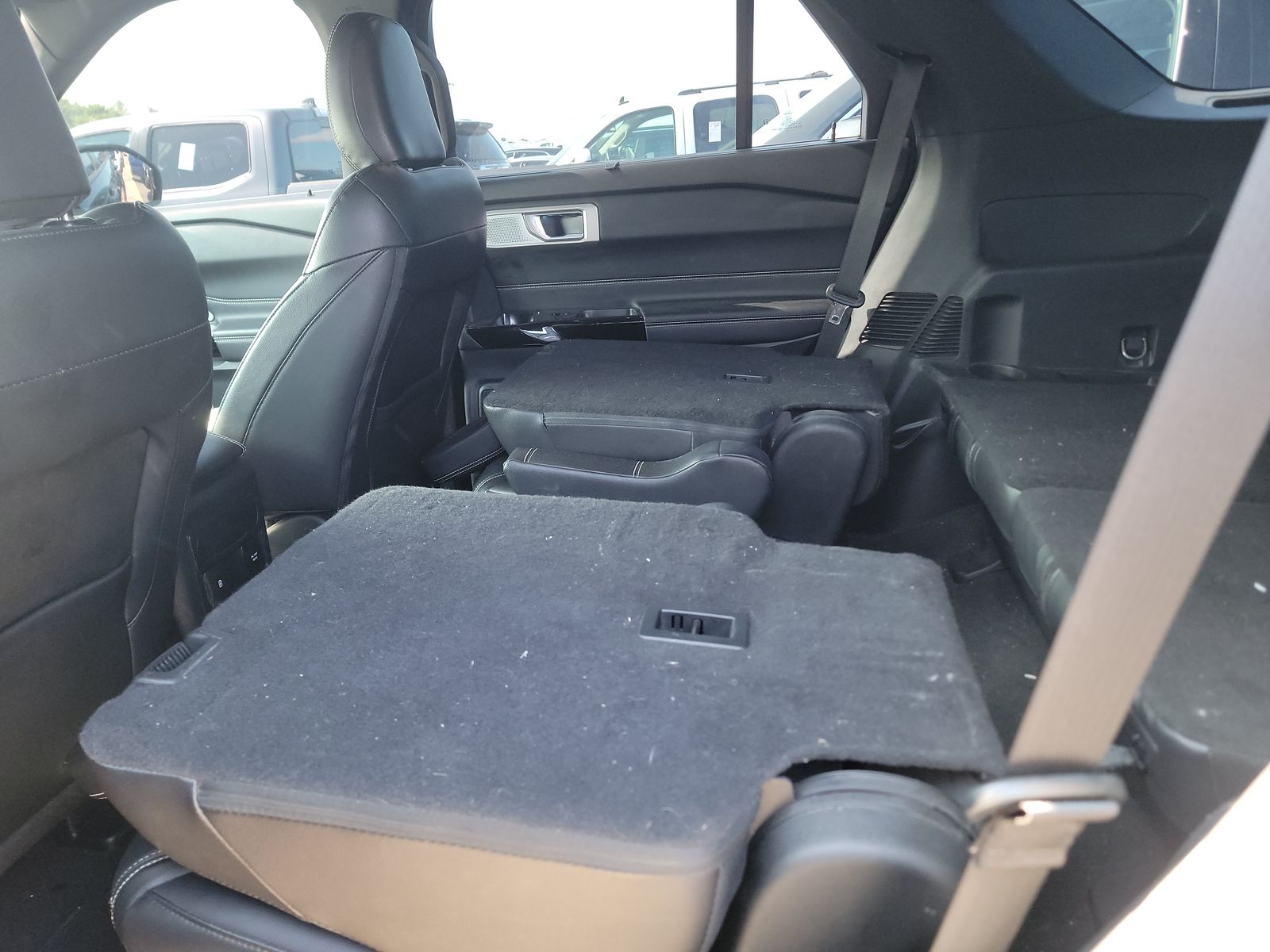 2022 Ford Explorer ST AWD