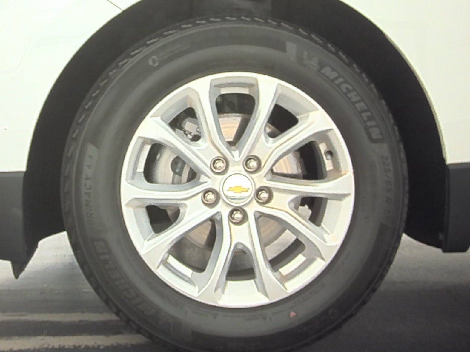 2021 Chevrolet Equinox LS FWD
