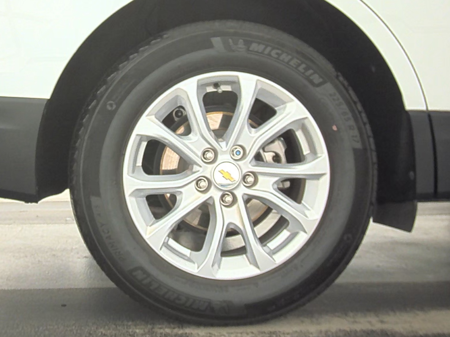 2021 Chevrolet Equinox LS FWD