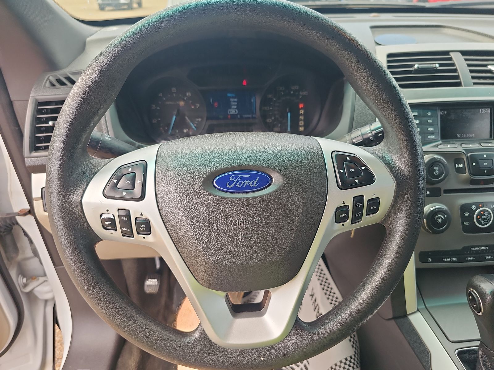 2015 Ford Explorer Base FWD