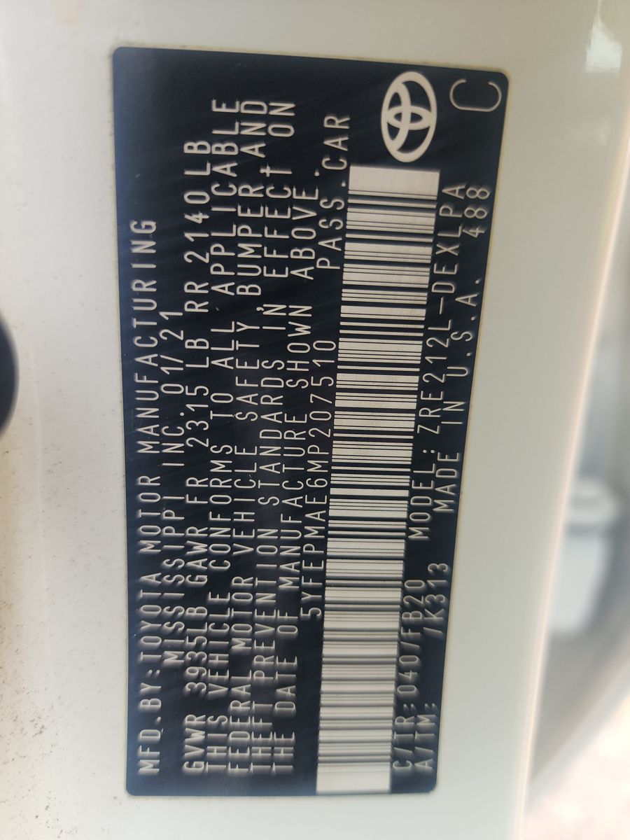 2021 Toyota Corolla LE FWD