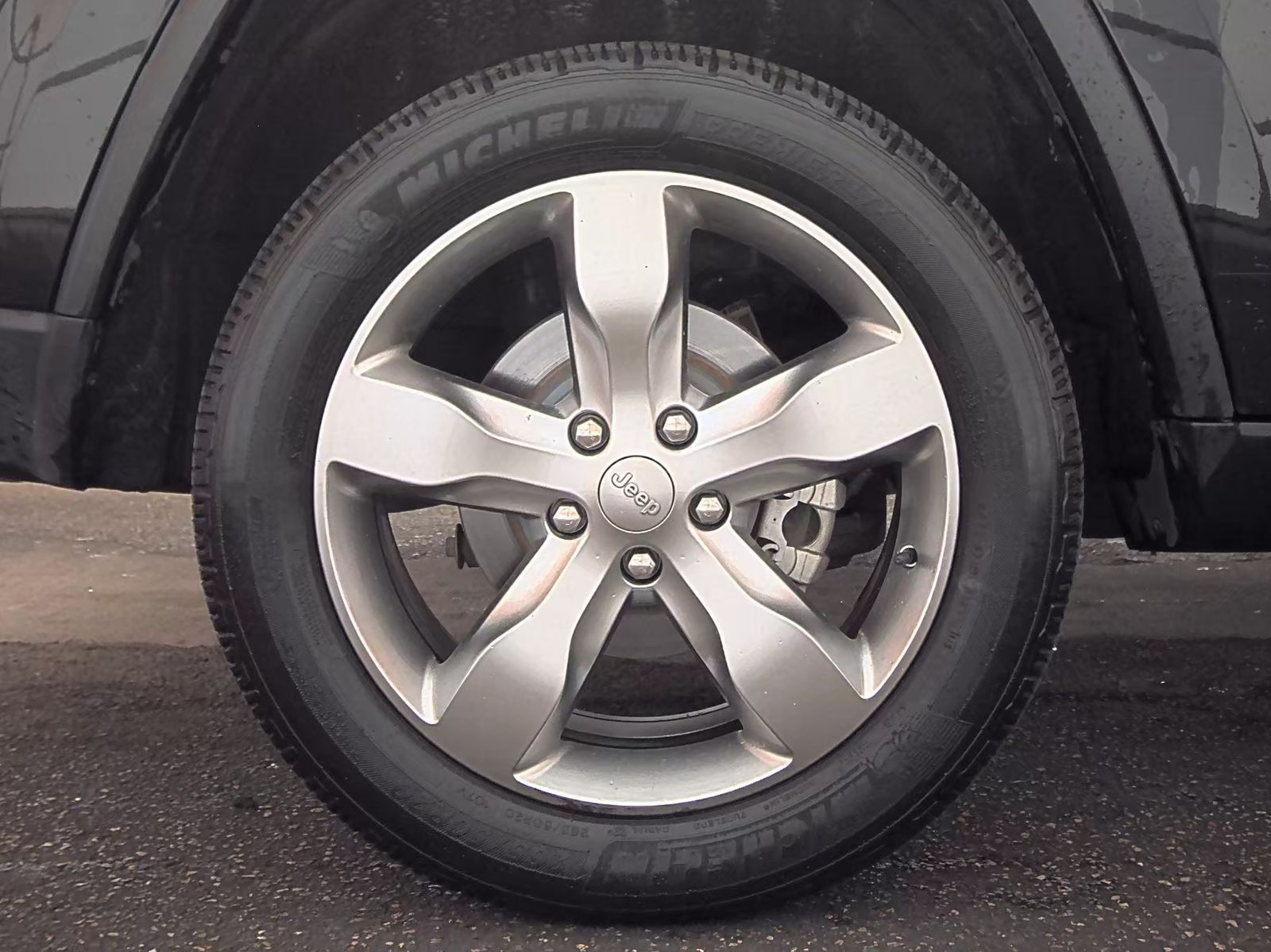 2012 Jeep Grand Cherokee Overland RWD