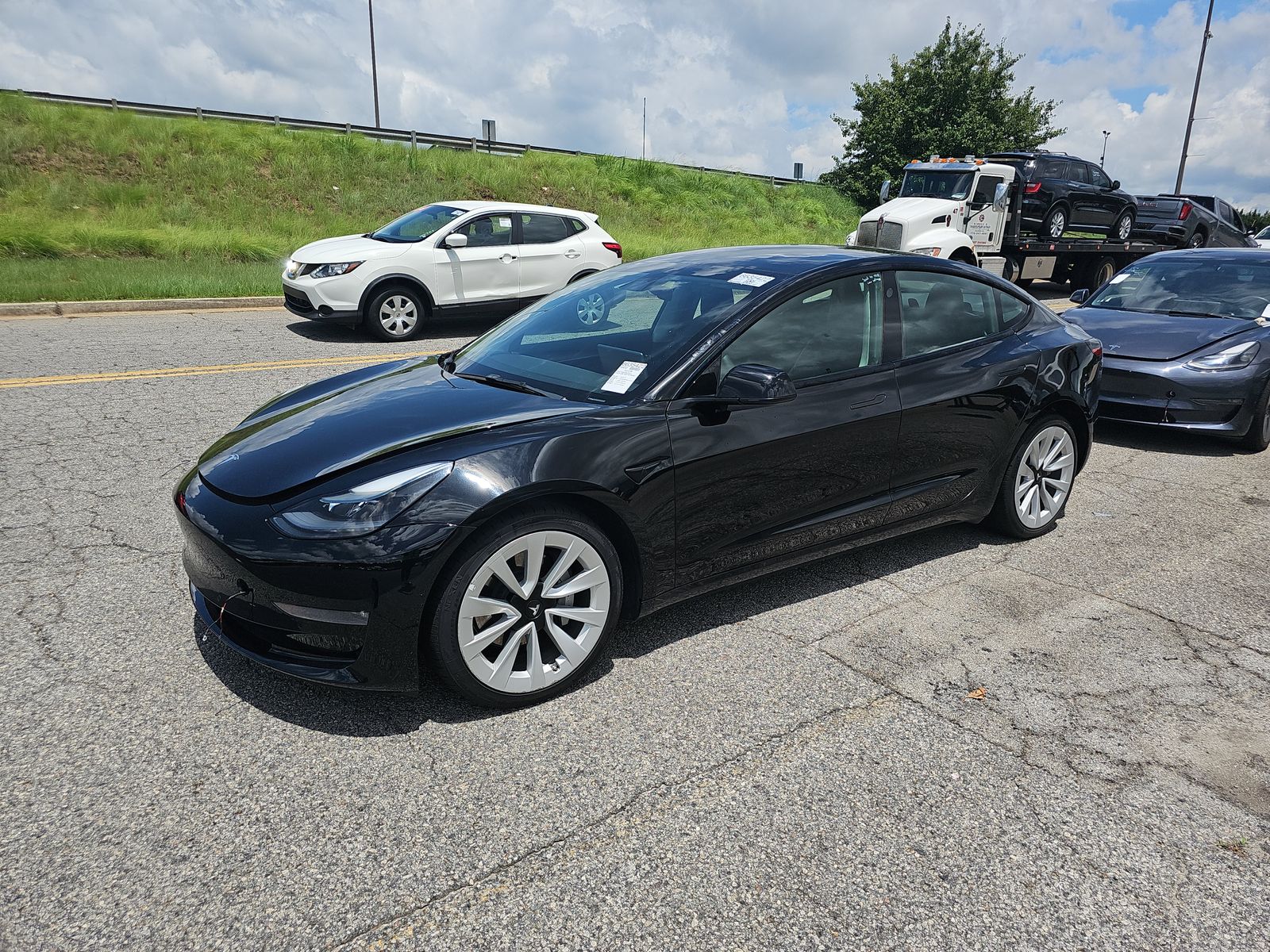 2022 Tesla Model 3 Long Range AWD