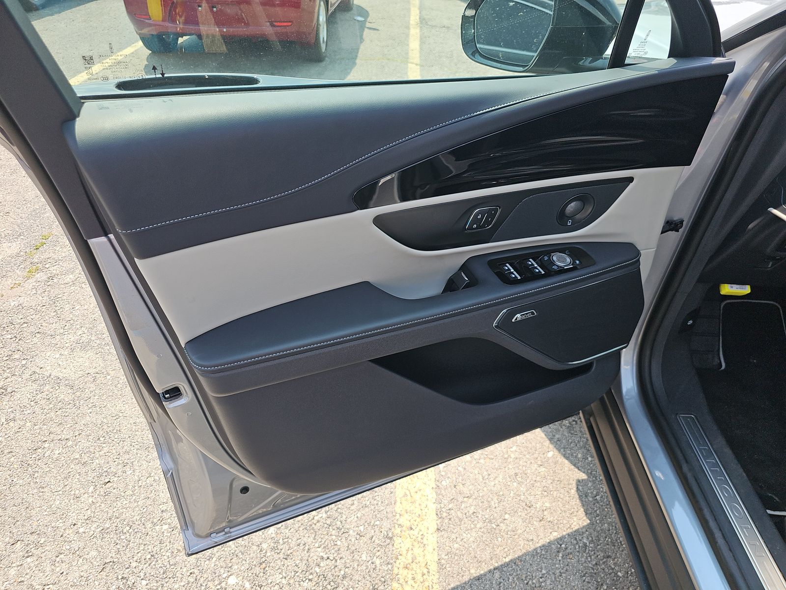 2024 Lincoln Nautilus Premiere AWD