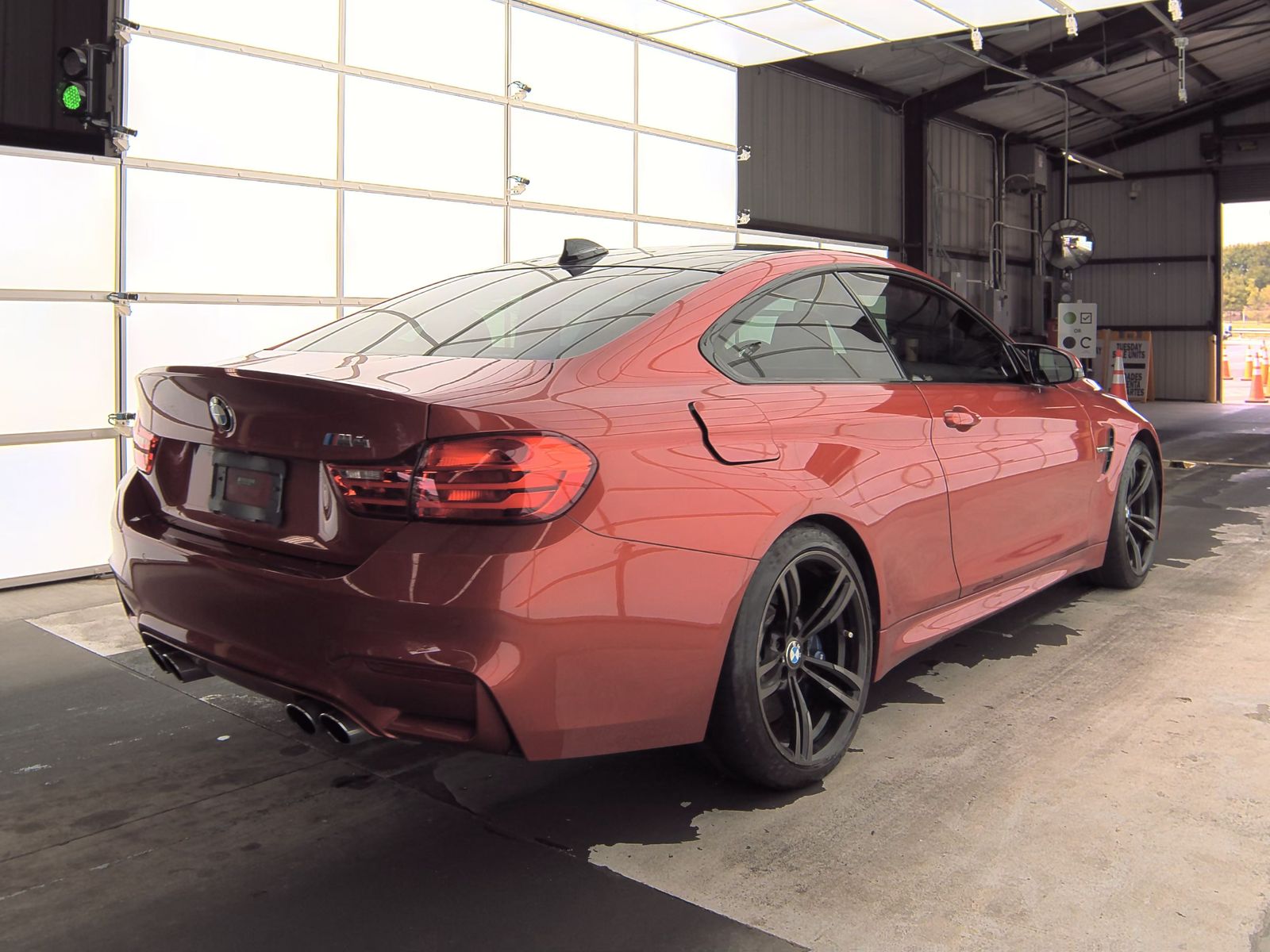 2015 BMW M4 Base RWD