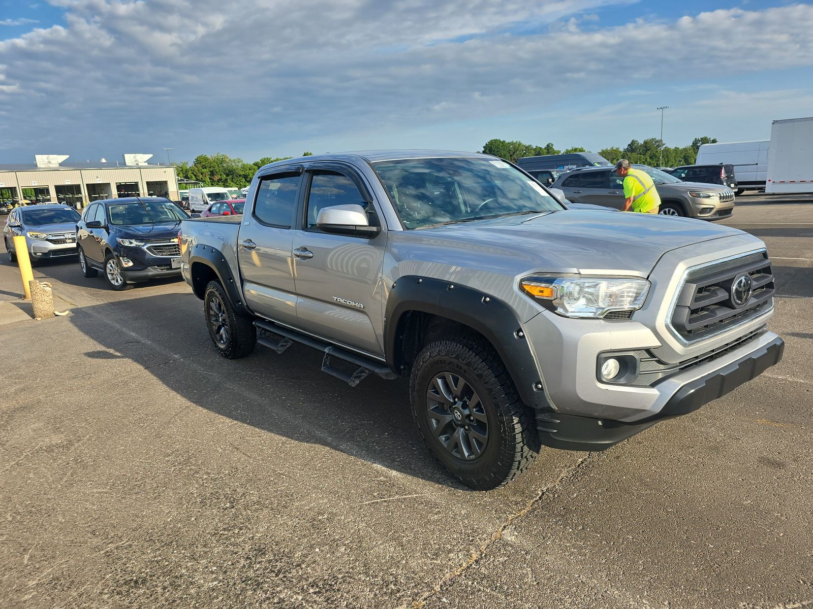 2021 Toyota Tacoma SR5 FWD