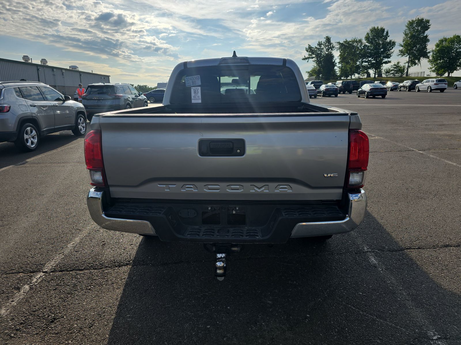 2021 Toyota Tacoma SR5 FWD