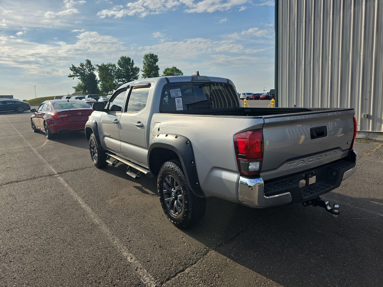 2021 Toyota Tacoma SR5 FWD