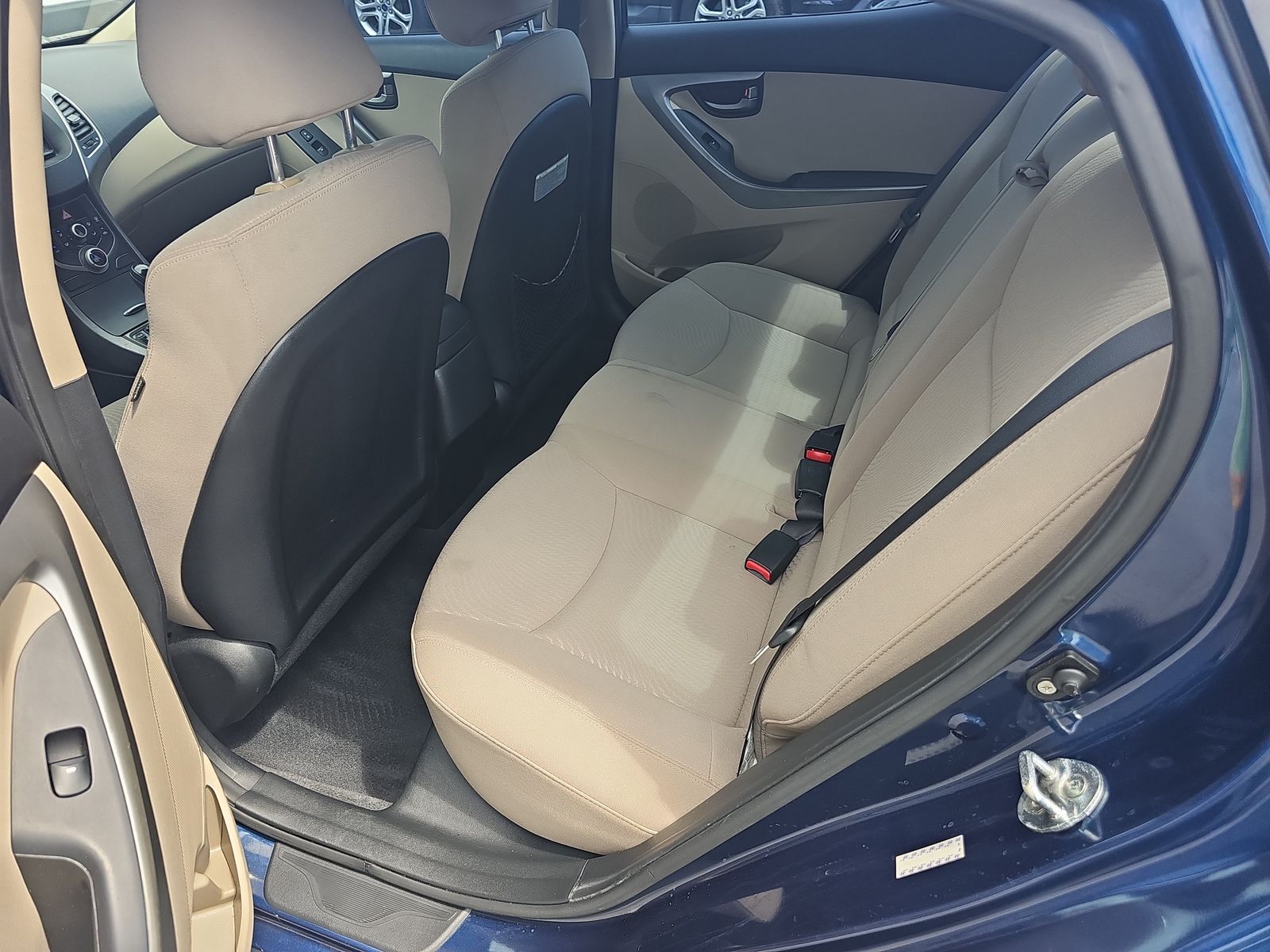 2015 Hyundai Elantra SE FWD