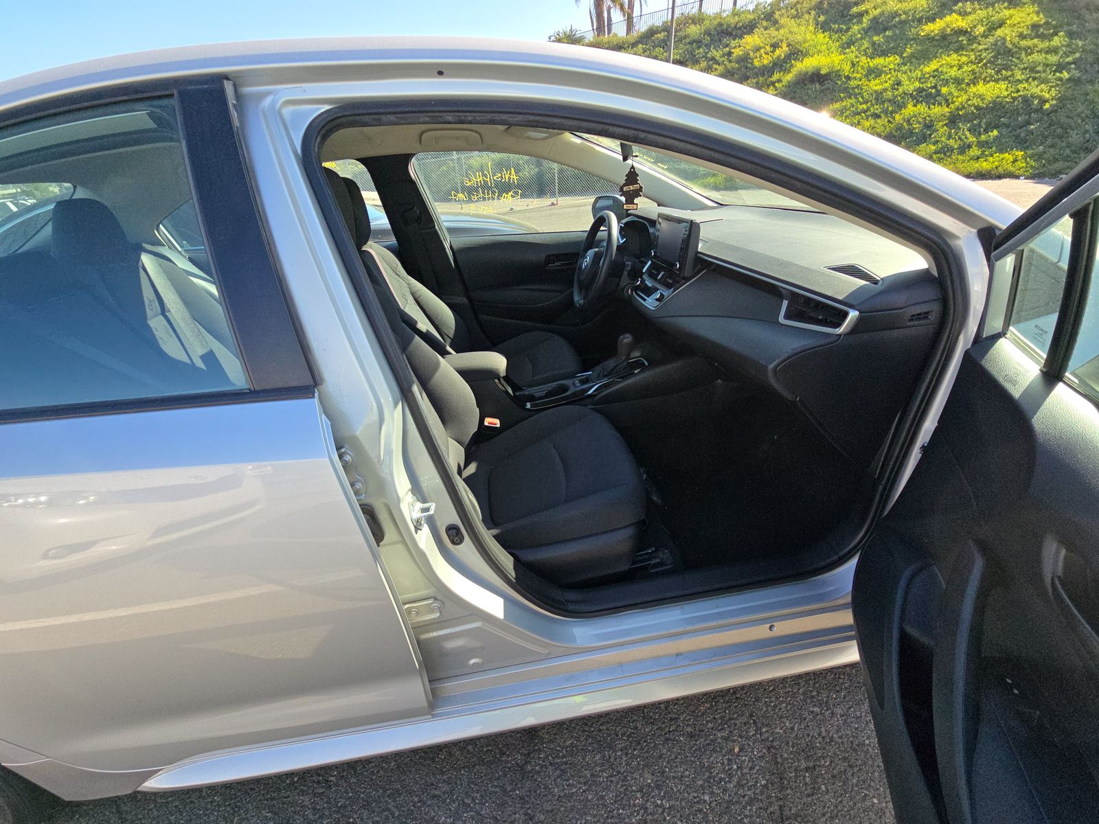 2022 Toyota Corolla LE FWD