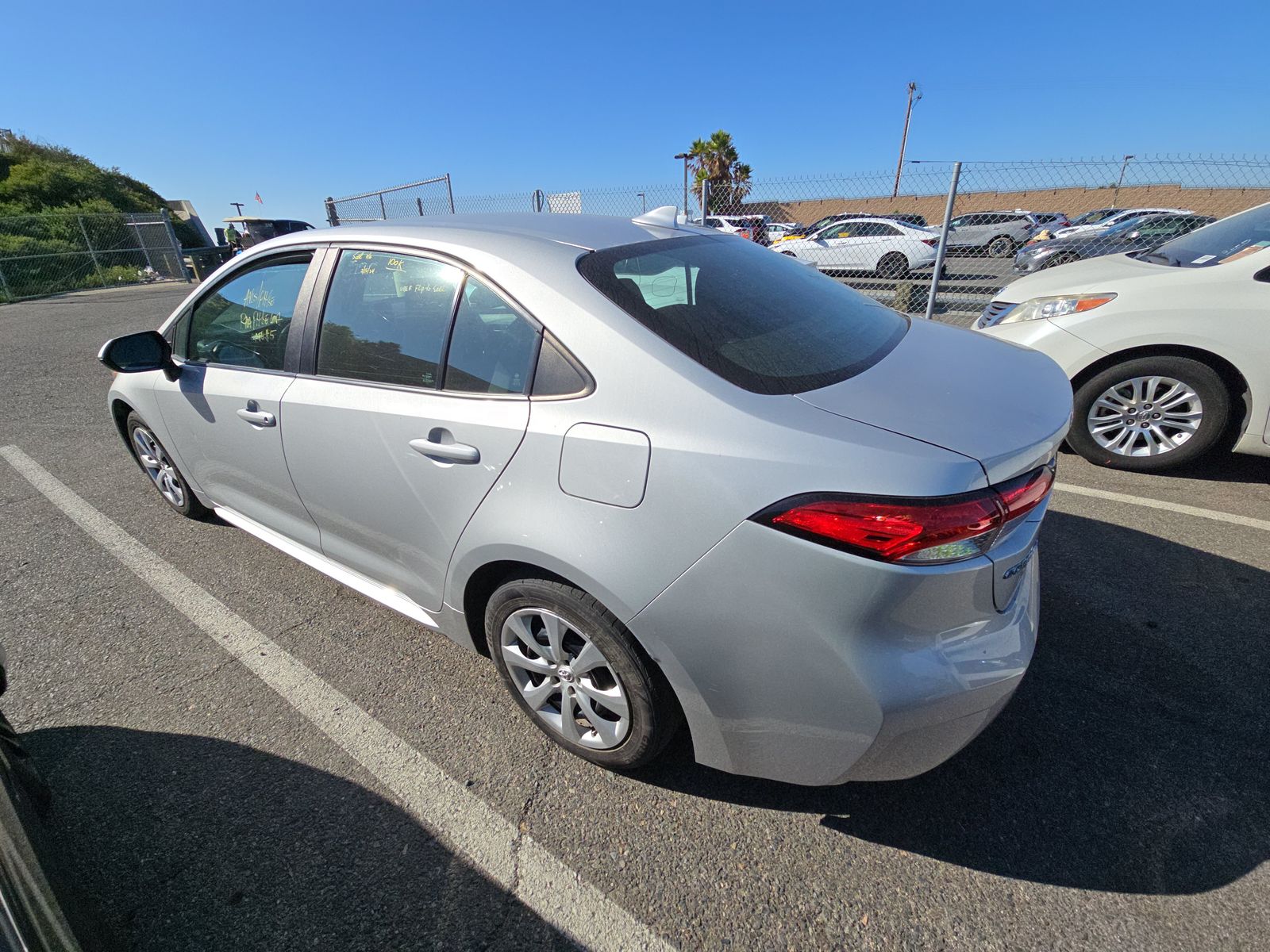 2022 Toyota Corolla LE FWD
