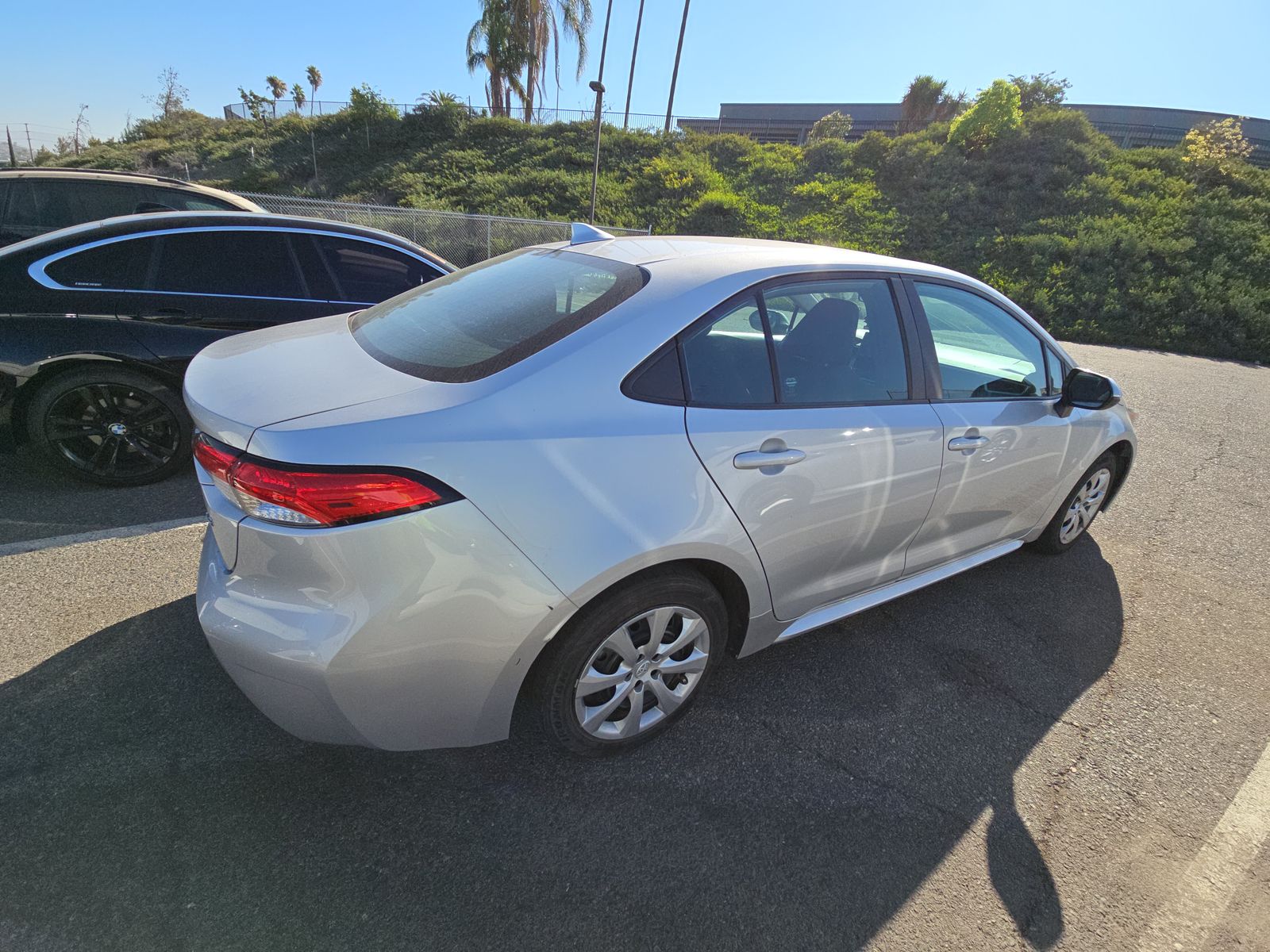 2022 Toyota Corolla LE FWD