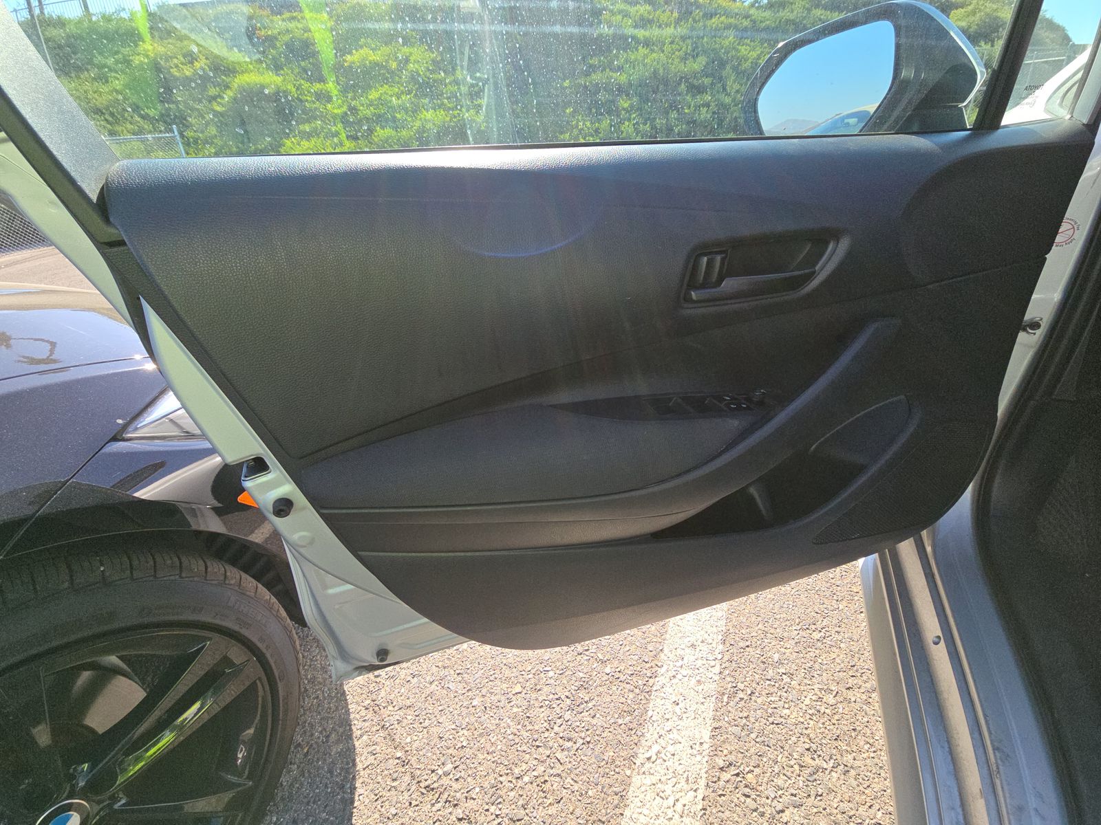 2022 Toyota Corolla LE FWD