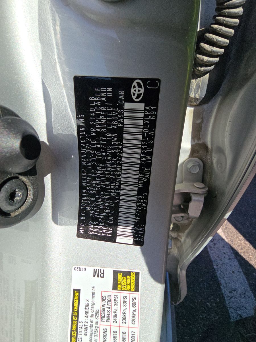 2022 Toyota Corolla LE FWD