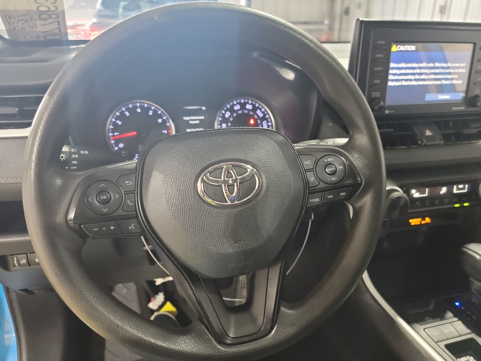 2020 Toyota RAV4 LE FWD