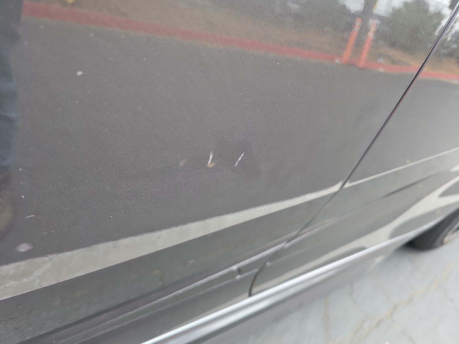 2019 Toyota Camry SE FWD