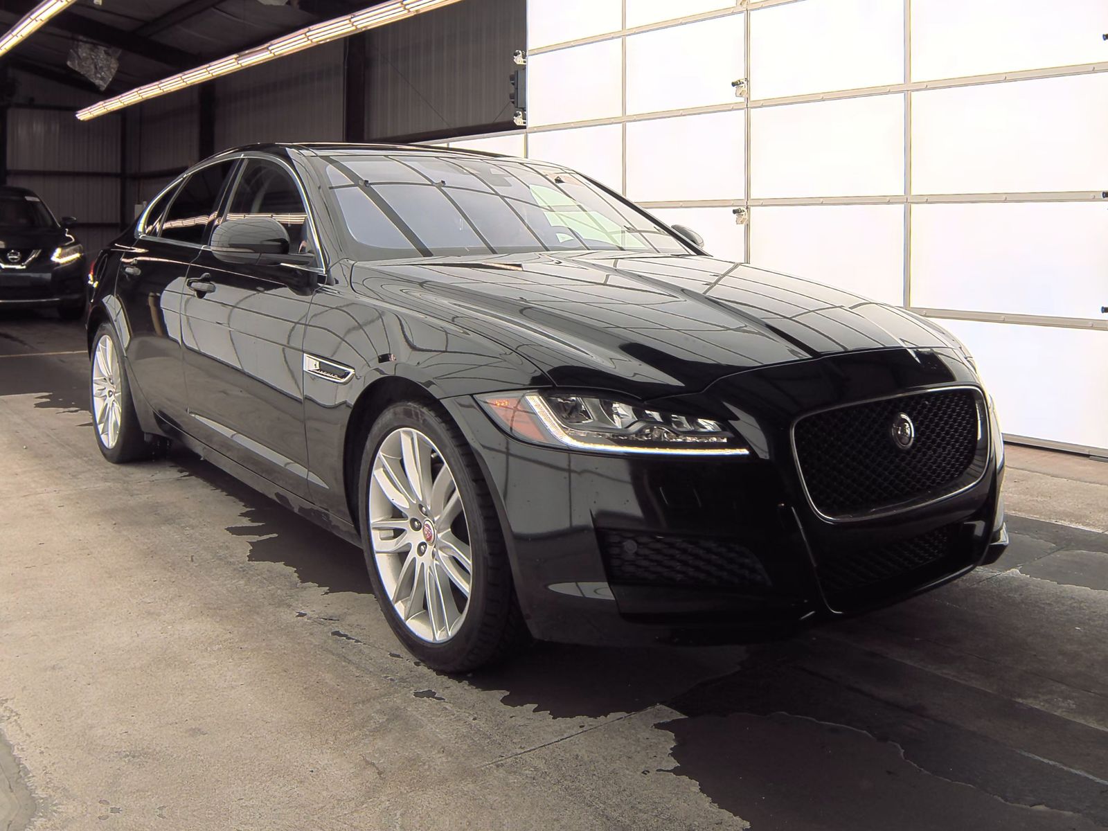 2017 Jaguar XF 20d Premium RWD
