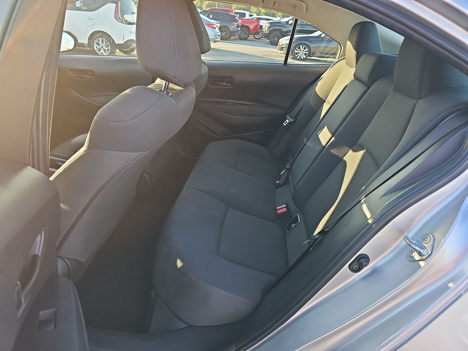 2022 Toyota Corolla LE FWD