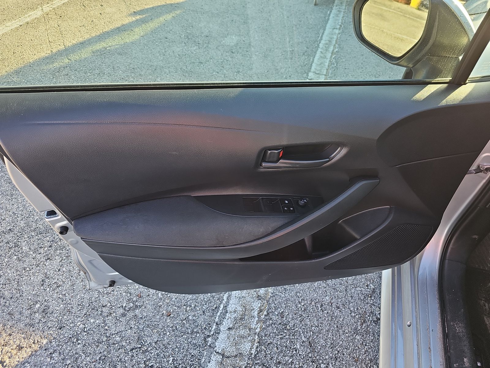 2022 Toyota Corolla LE FWD