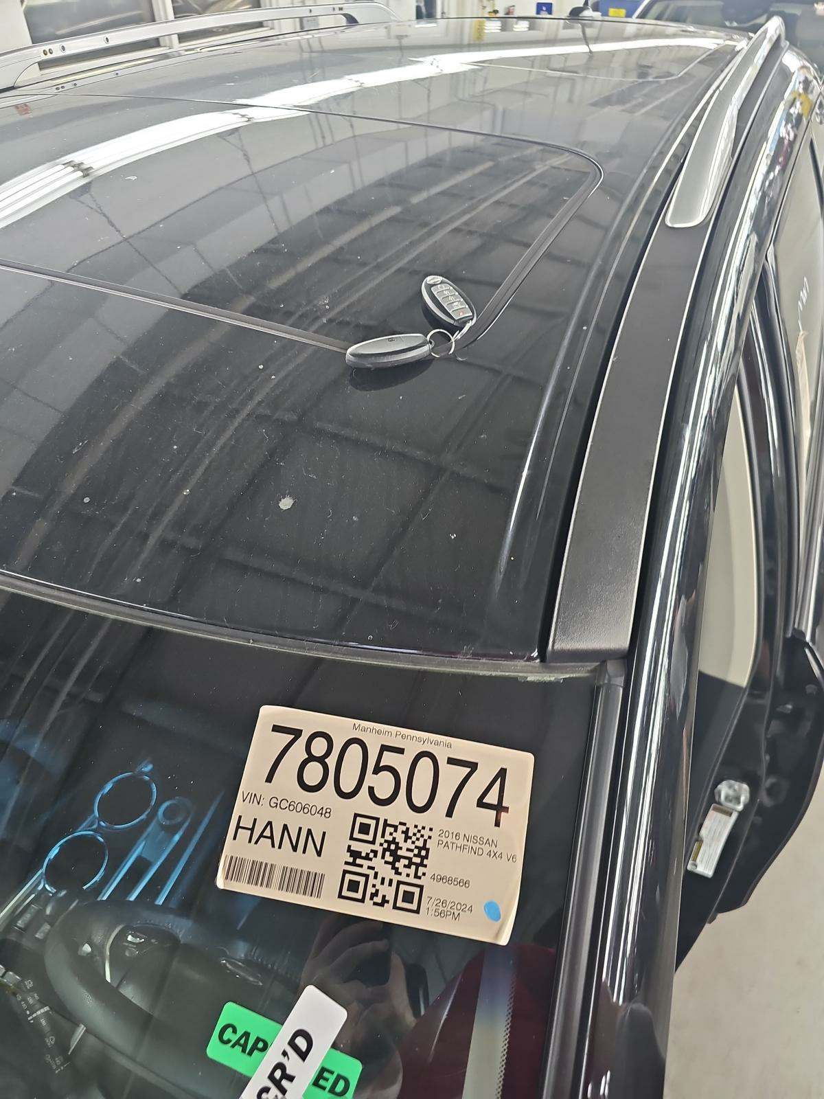 2016 Nissan Pathfinder SL AWD