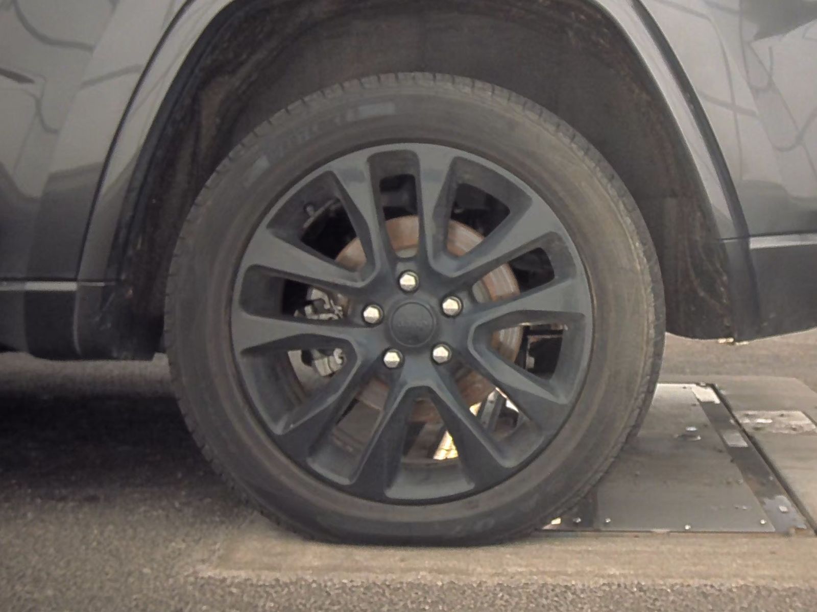 2018 Jeep Grand Cherokee Laredo Altitude Edition AWD