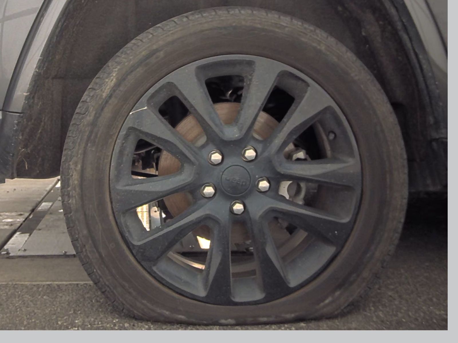 2018 Jeep Grand Cherokee Laredo Altitude Edition AWD