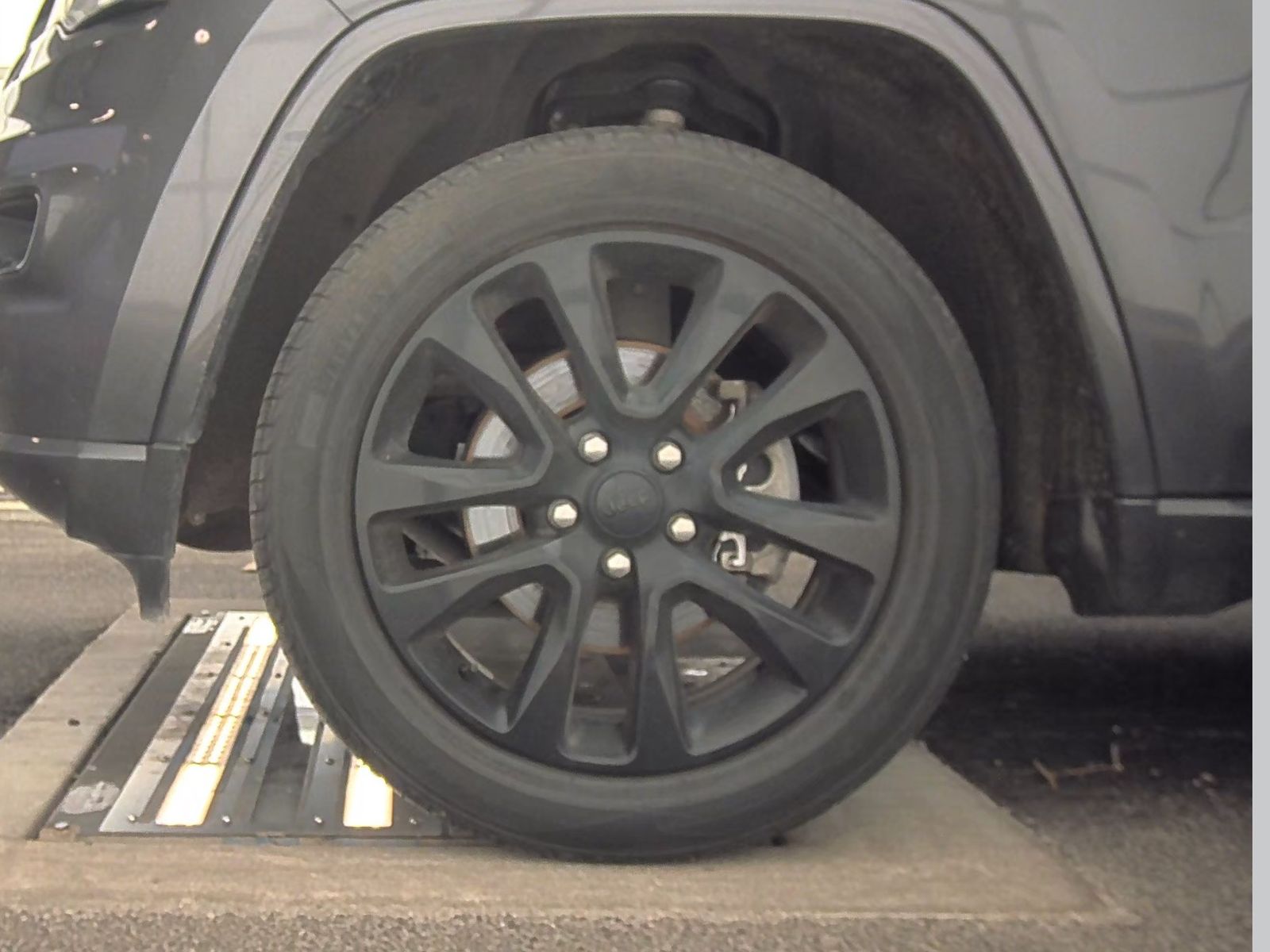 2018 Jeep Grand Cherokee Laredo Altitude Edition AWD