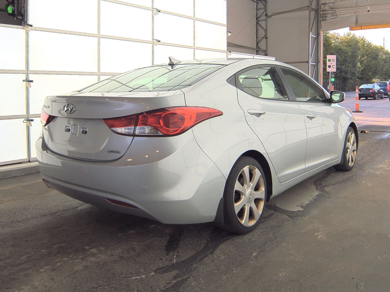 2013 Hyundai Elantra Limited FWD