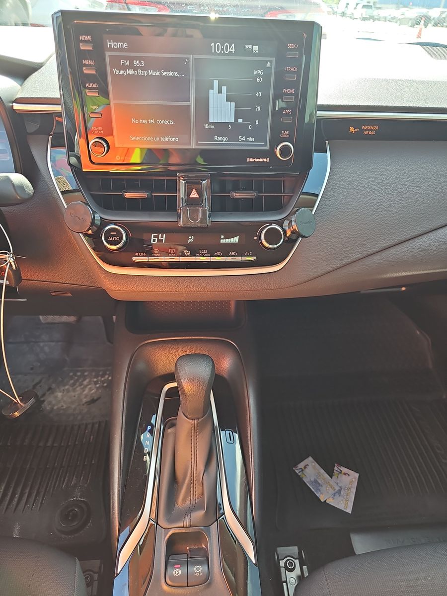 2022 Toyota Corolla LE FWD