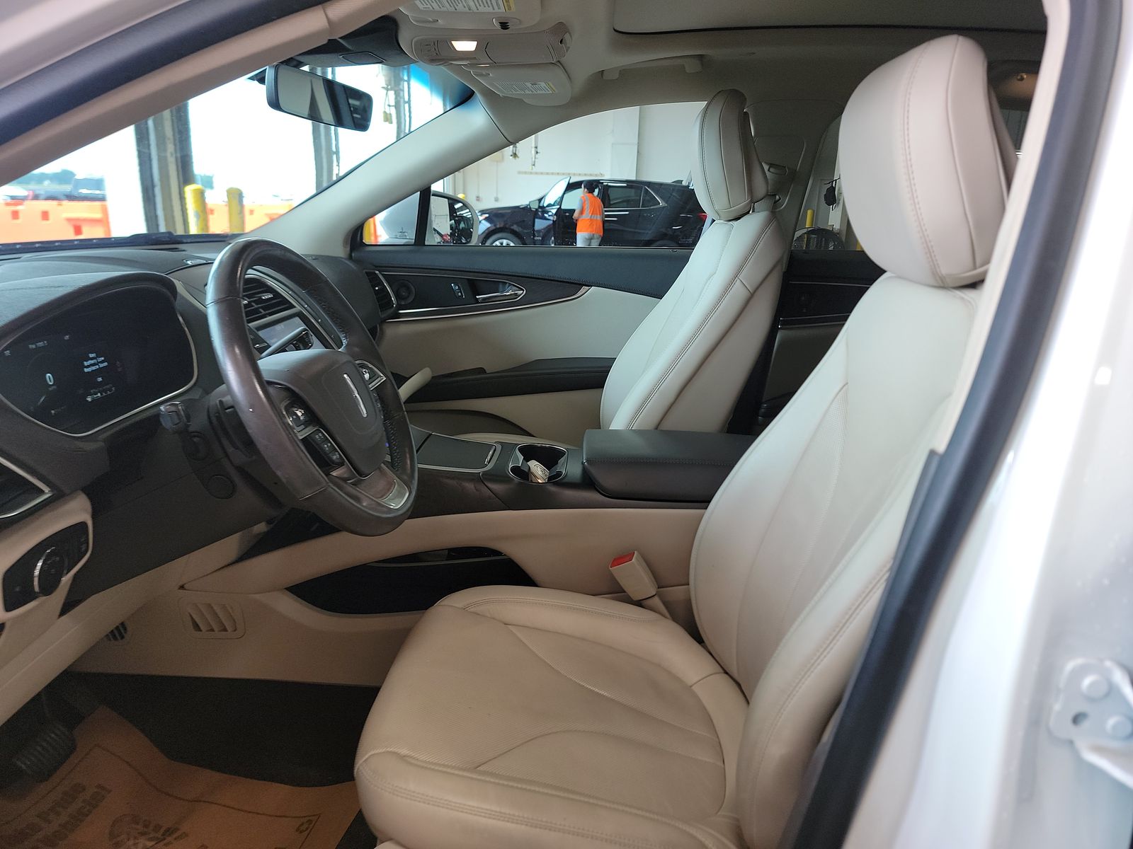 2020 Lincoln Nautilus Reserve AWD