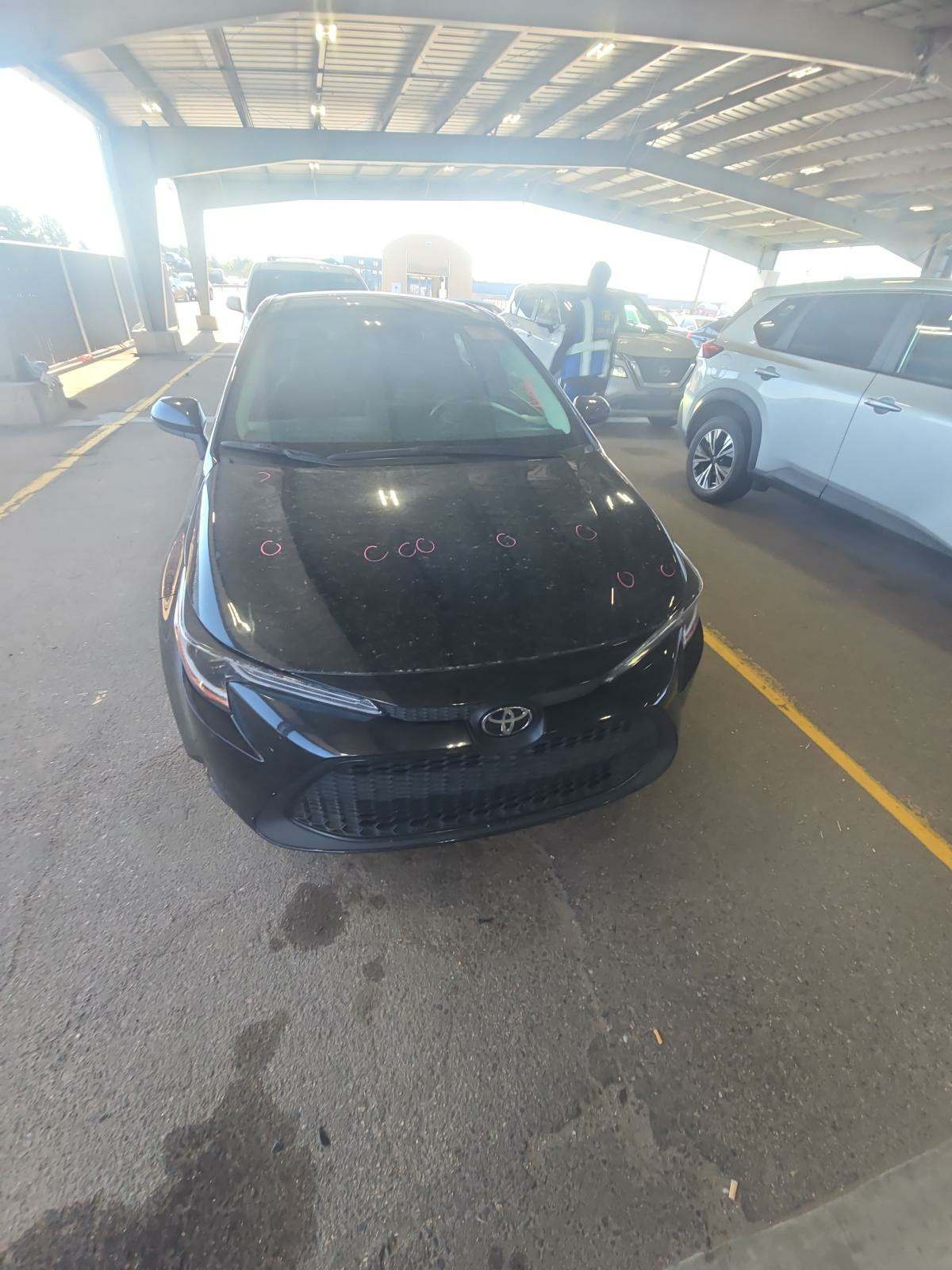 2022 Toyota Corolla LE FWD