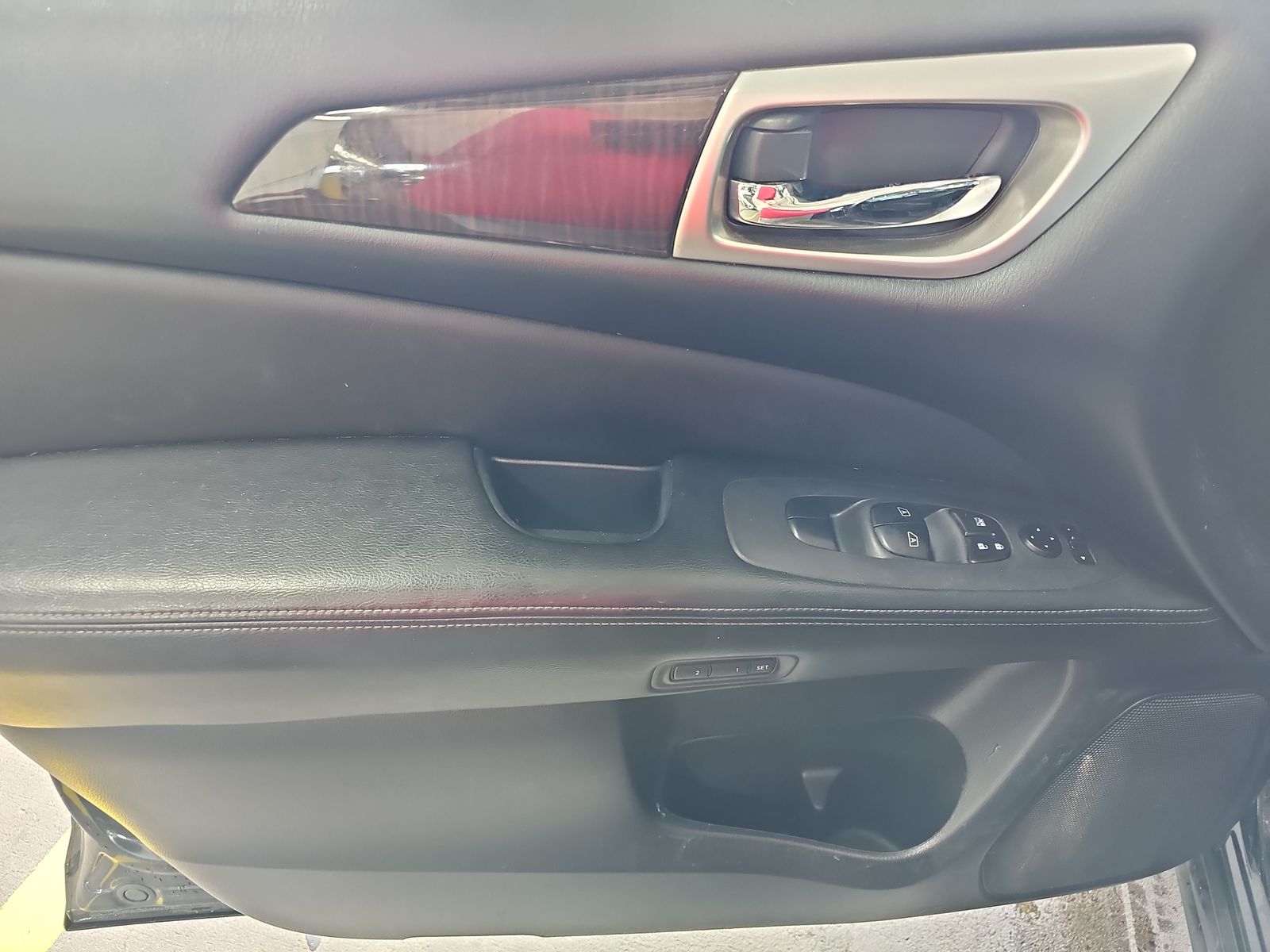 2016 Nissan Pathfinder SL AWD