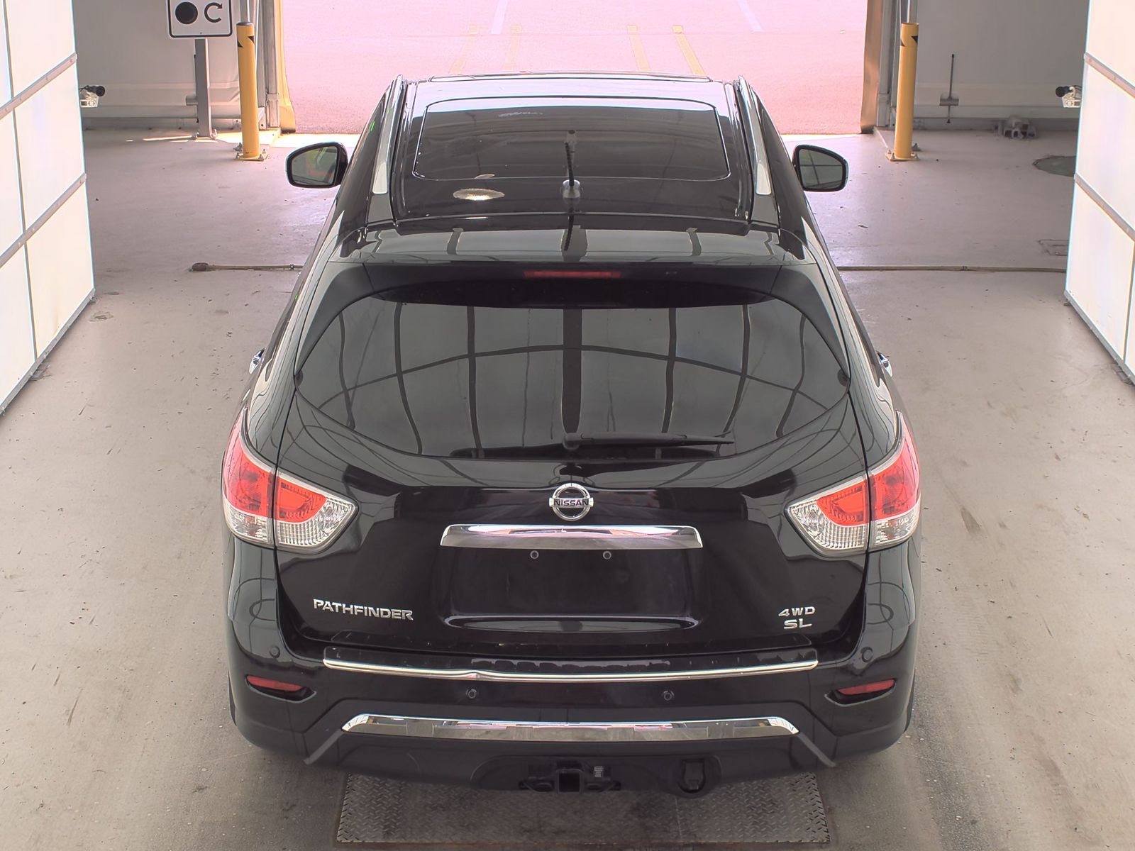 2016 Nissan Pathfinder SL AWD