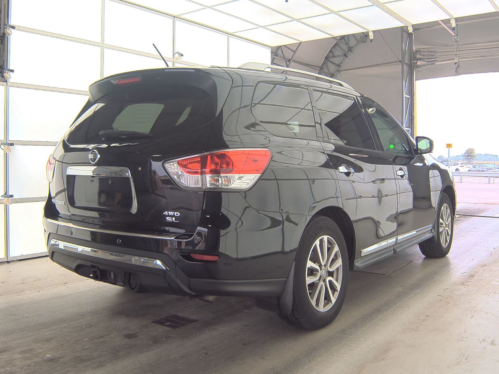 2016 Nissan Pathfinder SL AWD