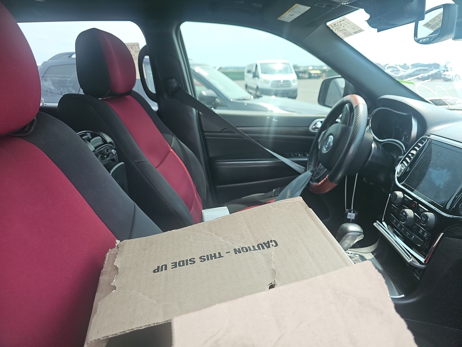 2020 Jeep Grand Cherokee Laredo Altitude Edition AWD