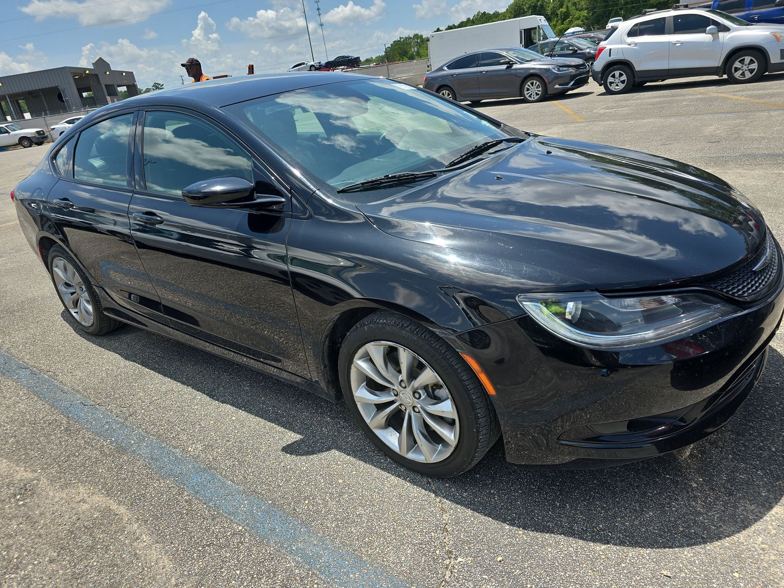 2015 Chrysler 200 S FWD