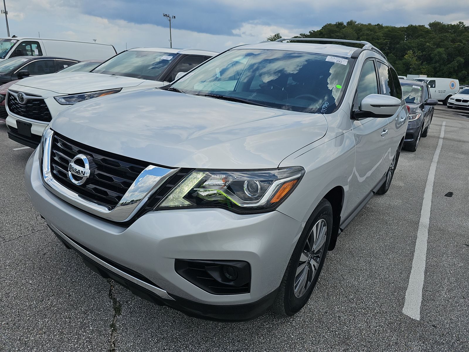 2020 Nissan Pathfinder S FWD