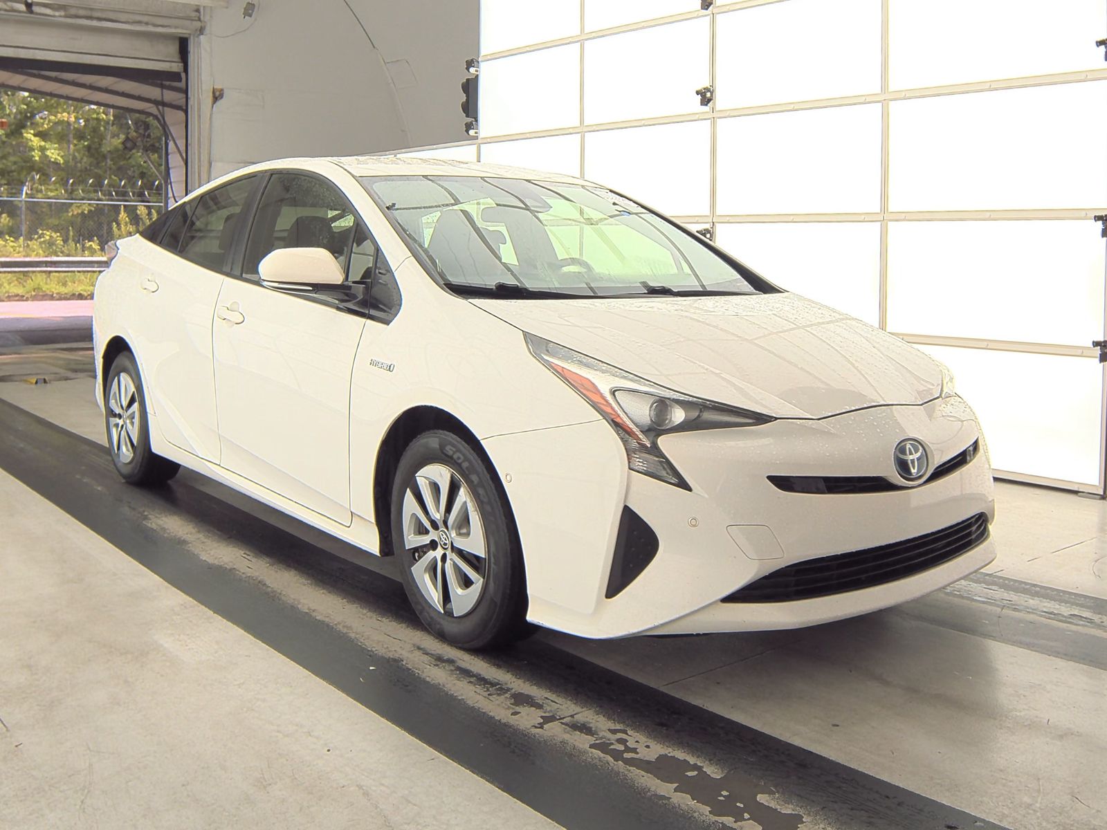 2017 Toyota Prius Two FWD