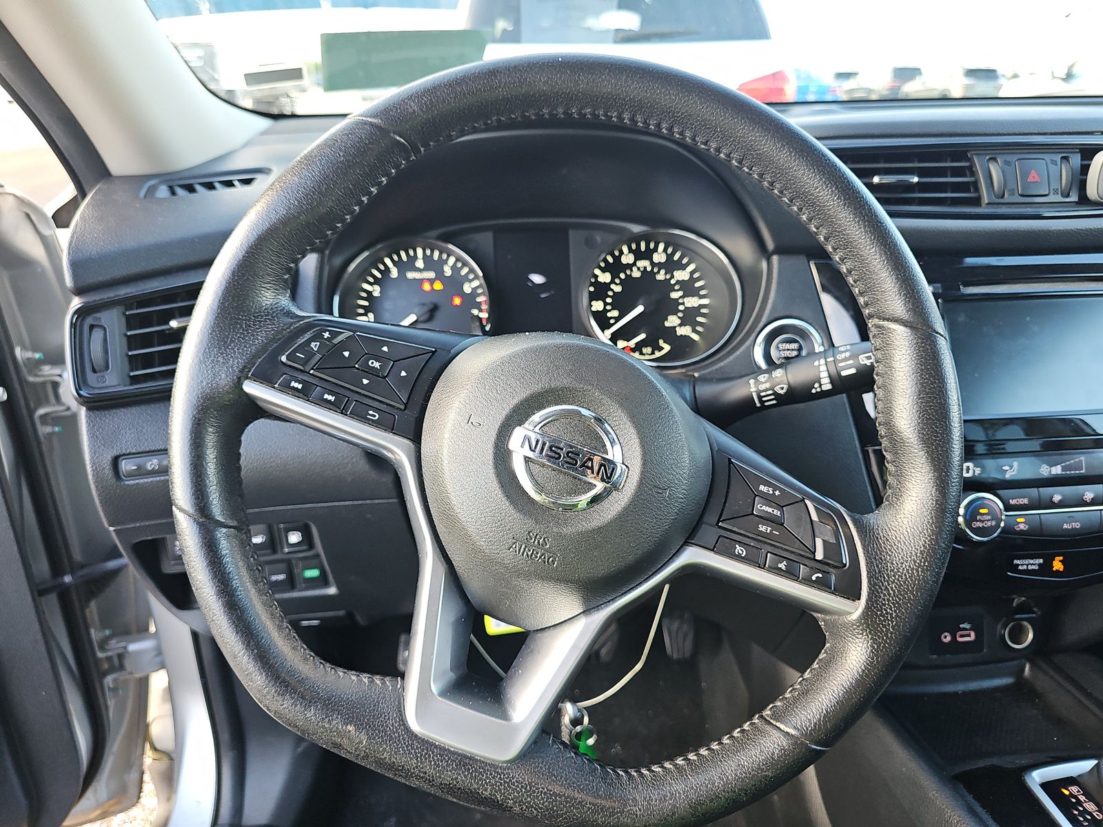 2020 Nissan Rogue SV FWD